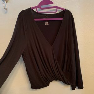 American eagle wrap long sleeve shirt